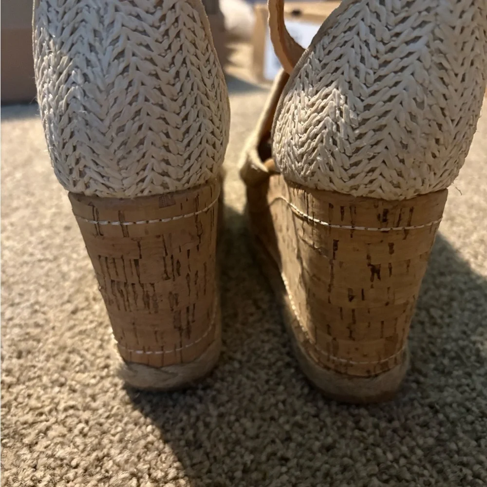 Open toe woven cork Wedge Sandals 8.5